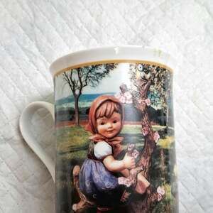M.I. Hummel Apple Tree Boy Fine Porcelain Collector Mug